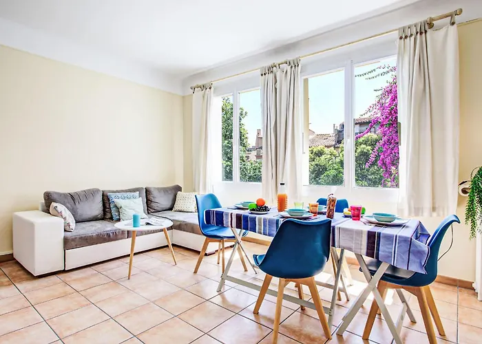 La Petite Real By Interhome *